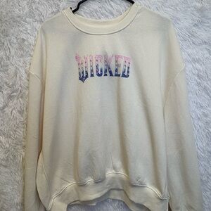 Wicked Movie Pearl Butterfly Cream Graphic Sweatshirt | NWT | Size Large ✨🫧 Cozy